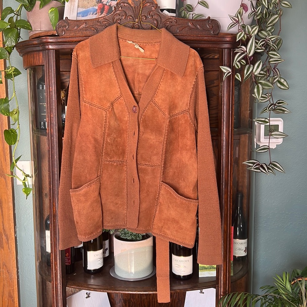 Vintage 60’s-70’s Genuine Cowhide Leather and 100% acrylic sweater/jacket.